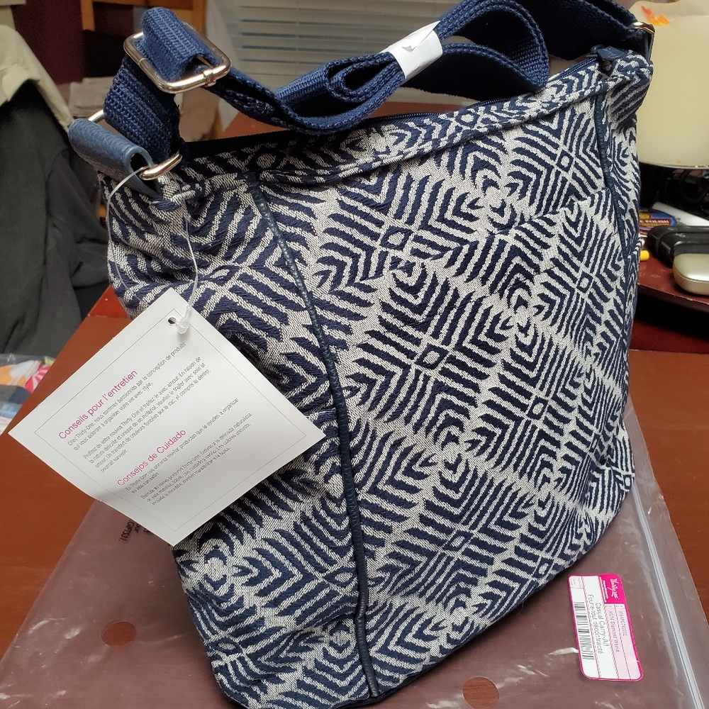 Thirty-One Casual Carry All